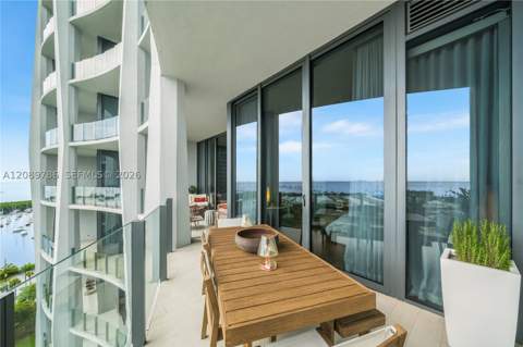 2811 S Bayshore Dr 15C, Miami FL - photo 22 of 57