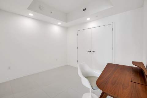 851 NE 1st Avenue 2005, Miami FL - photo 10 of 23