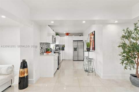 1055 NE 144th St, North Miami FL - photo 10 of 37