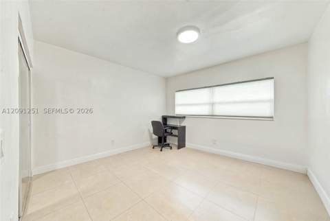 1055 NE 144th St, North Miami FL - photo 22 of 37