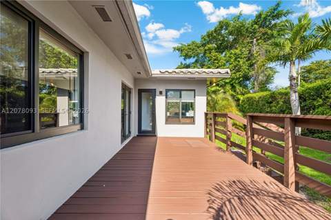 1541 Consolata Ave, Coral Gables FL - photo 16 of 22