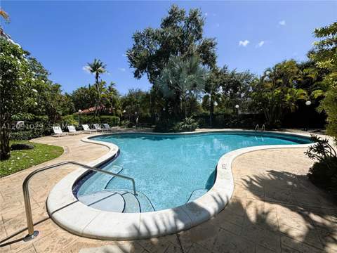 6900 N Kendall Dr A310, Pinecrest FL - photo 19 of 20