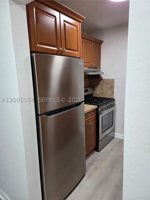 4655 Palm Ave 222, Hialeah FL - photo 13 of 20