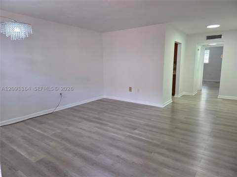 4655 Palm Ave 222, Hialeah FL - photo 6 of 20
