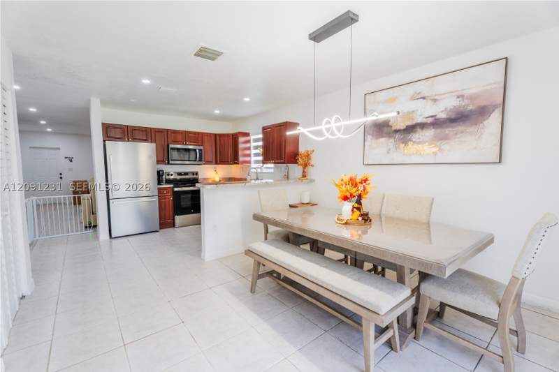 4 bedroom SingleFamilyResidence at 153 NW 6th St, Linscott Addn, Homestead — photo 4