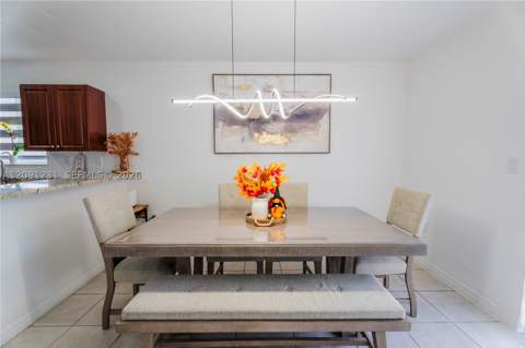 153 NW 6th St, Homestead FL - photo 6 of 26