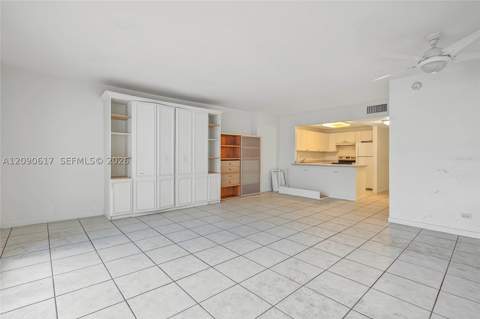 2301 Collins Ave 1420, Miami Beach FL - photo 12 of 36