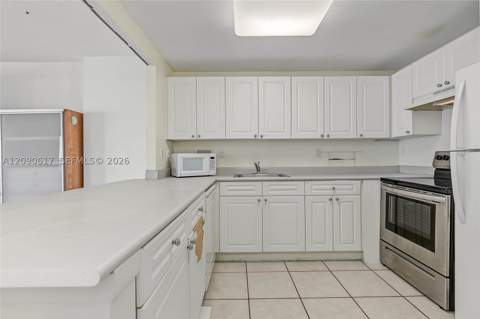 2301 Collins Ave 1420, Miami Beach FL - photo 6 of 36