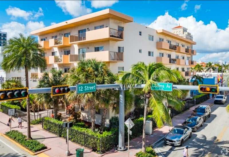 2 bedroom Condominium at 1150 Collins Ave 404, Collins Vista Condo, Miami Beach — photo 1