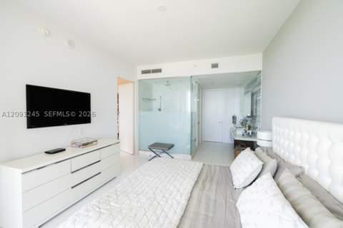 1100 Biscayne Blvd 3302, Miami FL - photo 12 of 31
