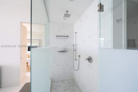 1100 Biscayne Blvd 3302, Miami FL - photo 18 of 31