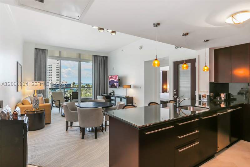 2 bedroom Condominium at 4391 Collins Ave 506/507, Fontainebleau III, Miami Beach — photo 2