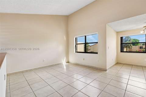241 W Park Dr 5-202, Miami FL - photo 16 of 42