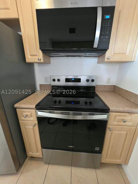 102 SW 6th Ave 604, Miami FL - photo 15 of 26