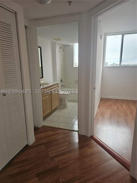 102 SW 6th Ave 604, Miami FL - photo 23 of 26