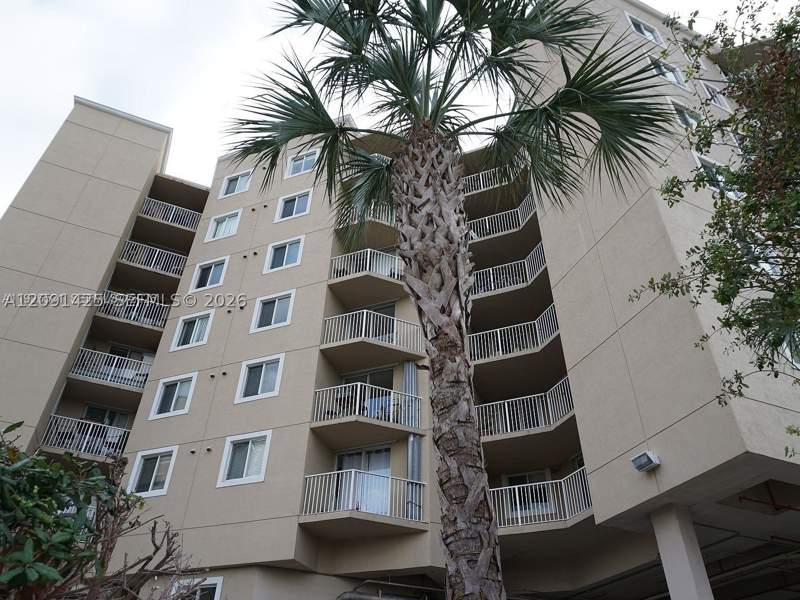 2 bedroom Condominium at 102 SW 6th Ave 604, The Citadel Condo, Miami — photo 5