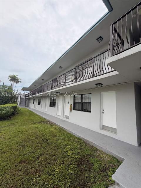 6780 SW 44th St 1, Miami FL - photo 11 of 15