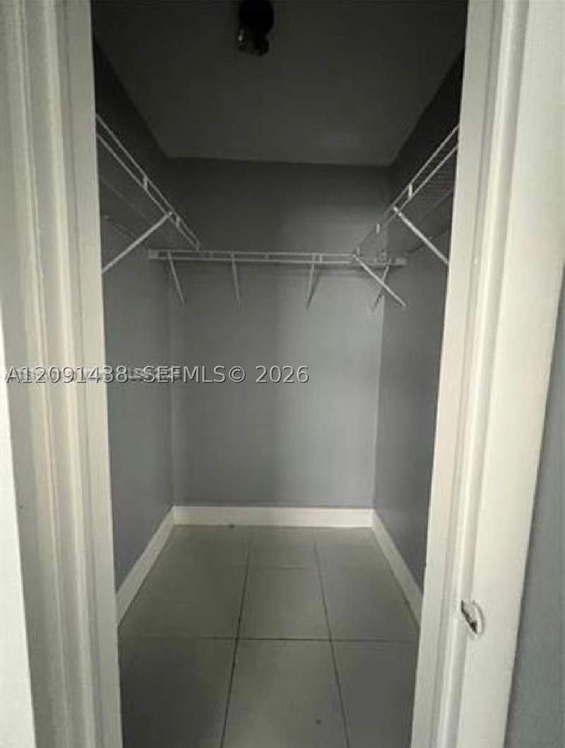 1 bedroom Condominium at 6780 SW 44th St 1, Ludlam Gardens Condo, Miami — photo 5
