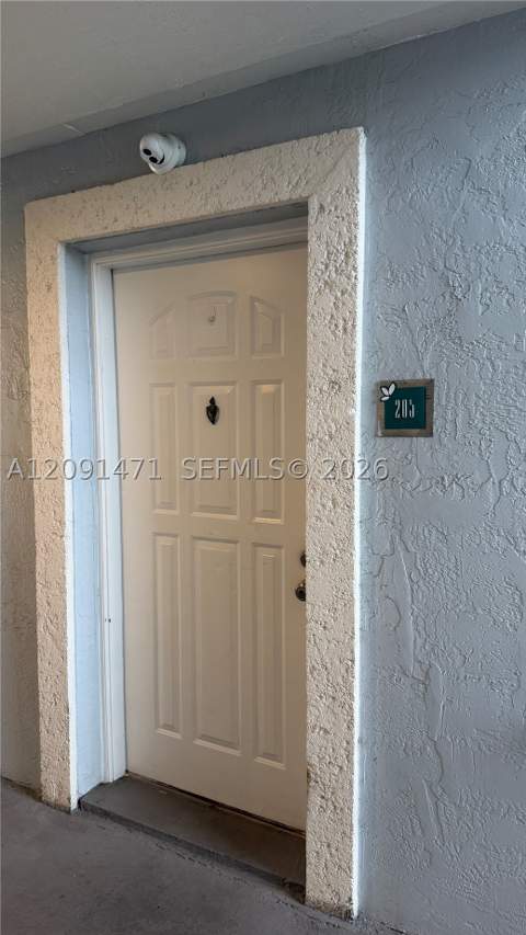 8600 SW 212th St 205, Cutler Bay FL - photo 6 of 7