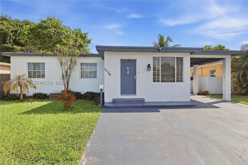 4 bedroom SingleFamilyResidence at 1170 NE 135th St, Irons Manor 4th Addn, North Miami — photo 1