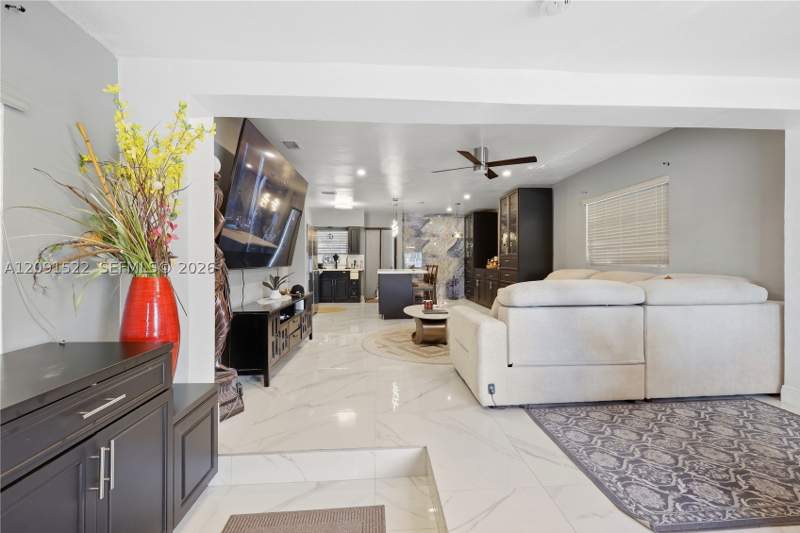 4 bedroom SingleFamilyResidence at 1170 NE 135th St, Irons Manor 4th Addn, North Miami — photo 3