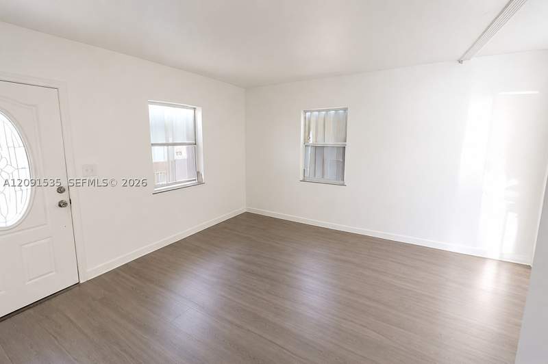 3 bedroom SingleFamilyResidence at 1211 Kasim St, Plat No 1 Opa Locka, Opa Locka — photo 2