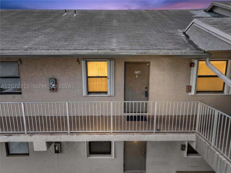 2 bedroom Condominium at 7670 SW 152nd Ave 206, Rozland Condo, Miami — photo 1