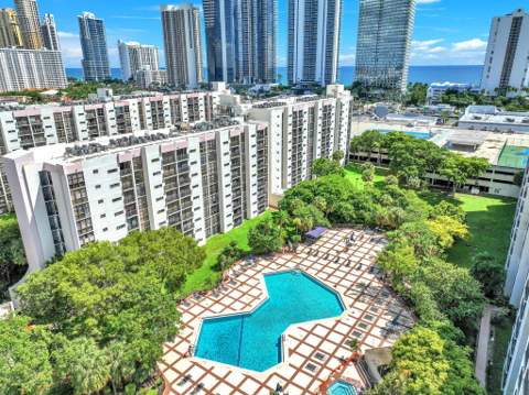 17021 N Bay Road Unit 229, Sunny Isles Beach FL - photo 17 of 24