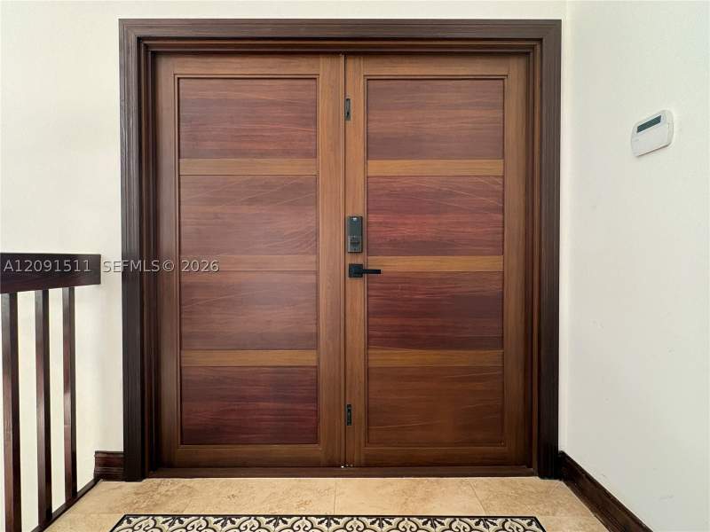 6 bedroom SingleFamilyResidence at 6610 SW 104th Ct, Pueblo Del Sol Sec 6, Miami — photo 5