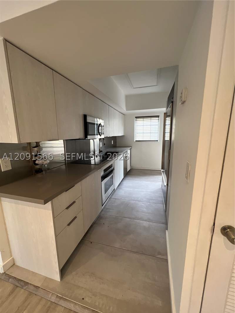 1 bedroom Condominium at 932 7th St 932D, Friendly Corner Condo, Miami Beach — photo 4