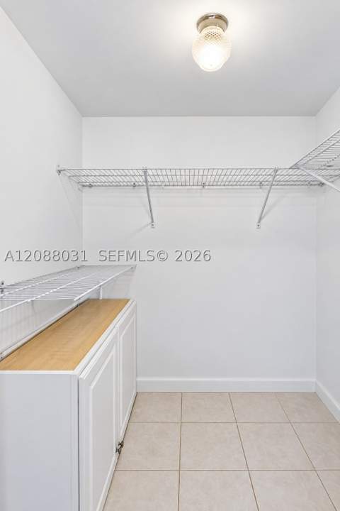 2841 NE 163rd St 607, North Miami Beach FL - photo 24 of 56