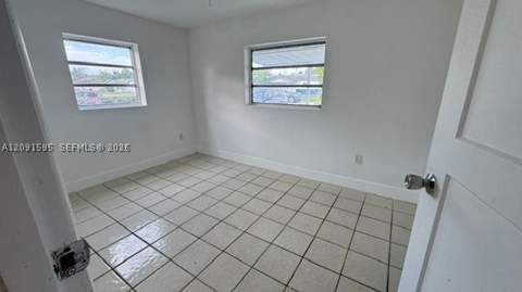 20500 NW 28th Ave, Miami Gardens FL - photo 16 of 28