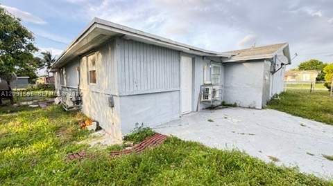20500 NW 28th Ave, Miami Gardens FL - photo 6 of 28