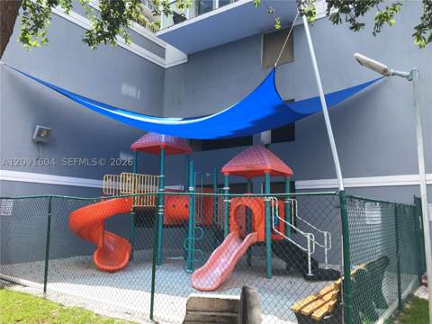 5099 NW 7th St 505, Miami FL - photo 20 of 29