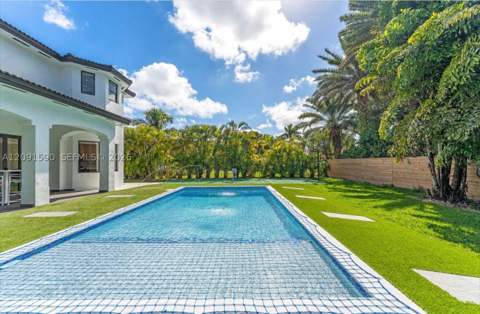 19246 SW 132nd Ave, Miami FL - photo 12 of 19
