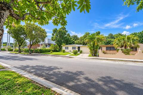 420 NW 42nd St, Miami FL - photo 8 of 19