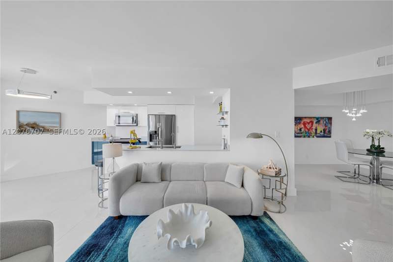 2 bedroom Condominium at 16425 Collins Ave 712, Oceania I Condo, Sunny Isles Beach — photo 4