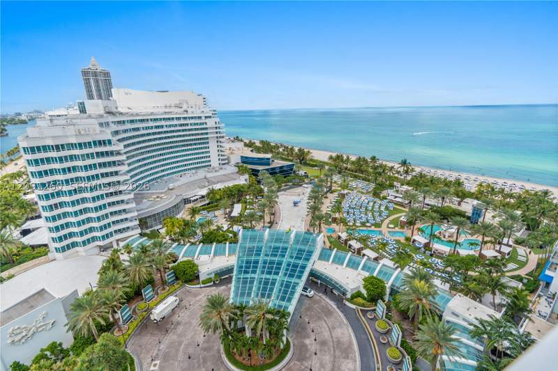 1 bedroom Condominium at 4401 Collins Ave 1703, Fontainebleau II Condo, Miami Beach — photo 3
