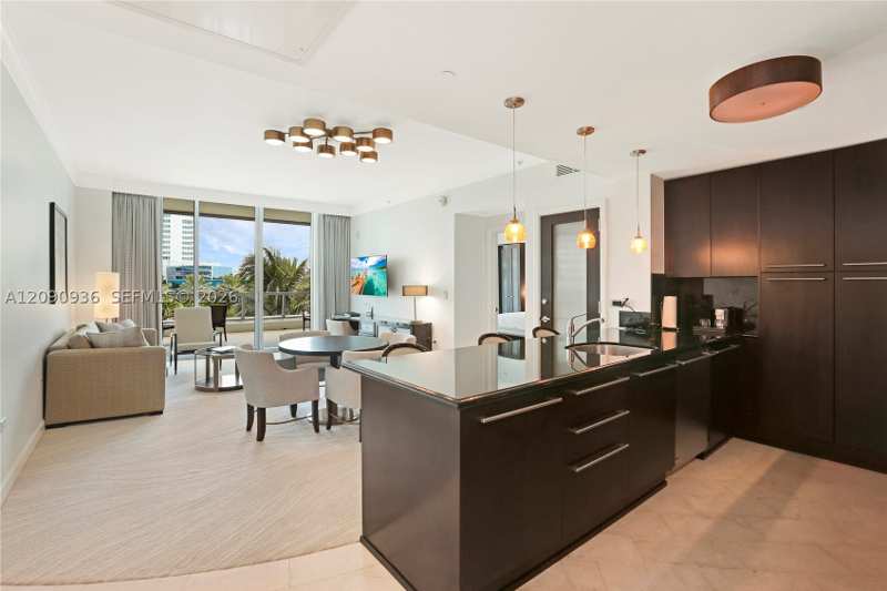 1 bedroom Condominium at 4391 Collins Ave 307, Fontainebleau III, Miami Beach — photo 1
