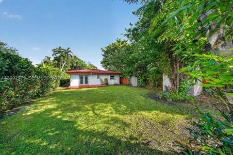 160 NE 86th St, El Portal FL - photo 16 of 26