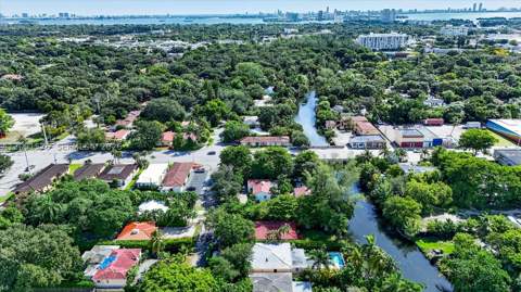 160 NE 86th St, El Portal FL - photo 21 of 26