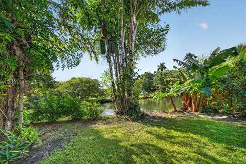 160 NE 86th St, El Portal FL - photo 22 of 26