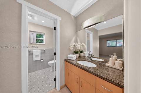 160 NE 86th St, El Portal FL - photo 8 of 26