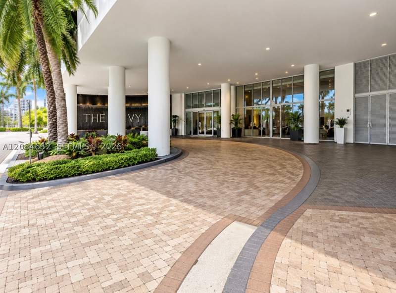 1 bedroom Condominium at 90 SW 3rd St 1403, Ivy Condo, Miami — photo 2