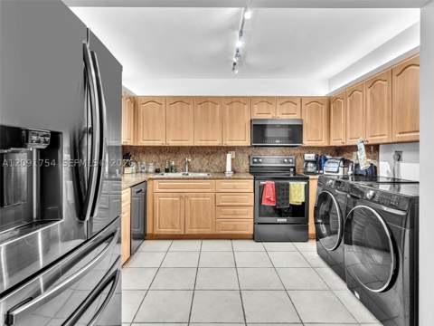 101 Ocean Lane Dr 209, Key Biscayne FL - photo 11 of 21
