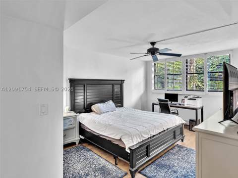 101 Ocean Lane Dr 209, Key Biscayne FL - photo 13 of 21