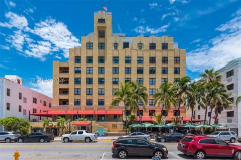 1330 Ocean Dr R5B, Miami Beach FL - photo 20 of 23