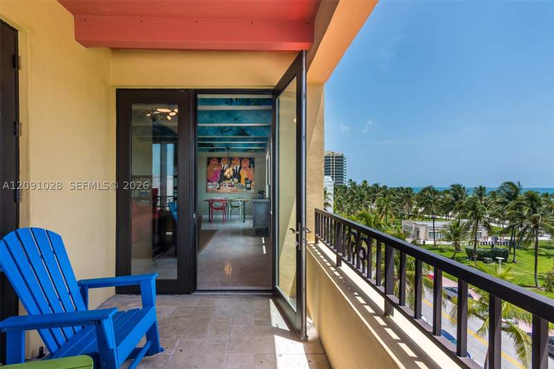 2 bedroom Condominium at 1330 Ocean Dr R5B, The Netherland Condo, Miami Beach — photo 5