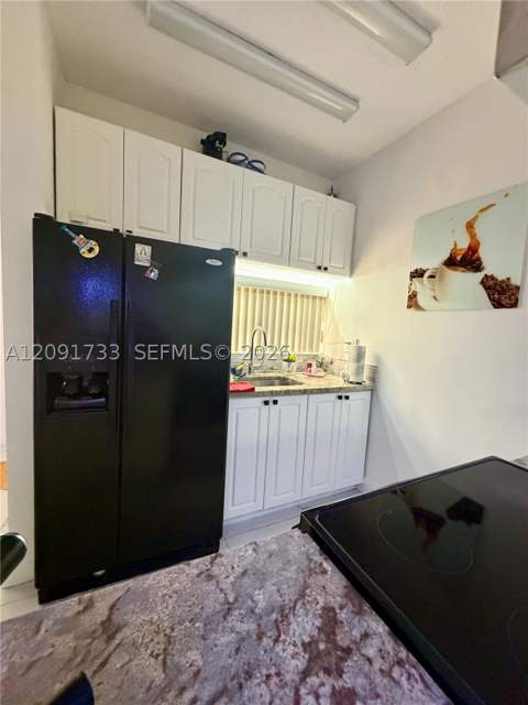 270 NW 71st Ave 4, Miami FL - photo 6 of 23