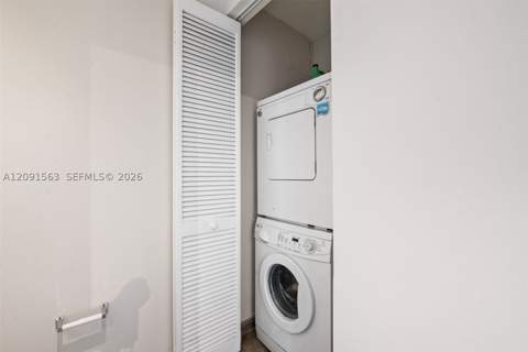 3470 E Coast Ave H0302, Miami FL - photo 23 of 28